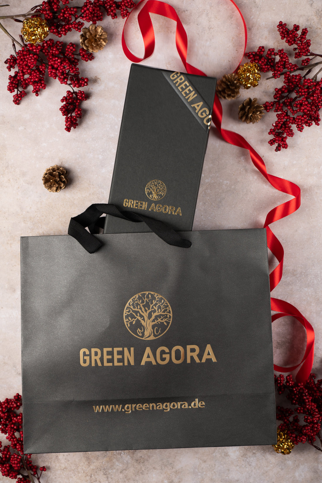 Weihnachtsgeschenke mit Premium Olivenöl und handgefertigten Geschenkboxen
