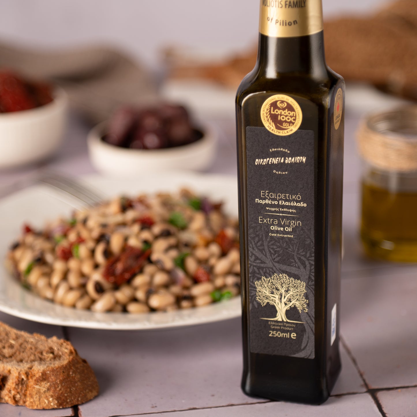 Voliotis Natives Olivenöl Extra 250ml Flasche in Geschenktüte