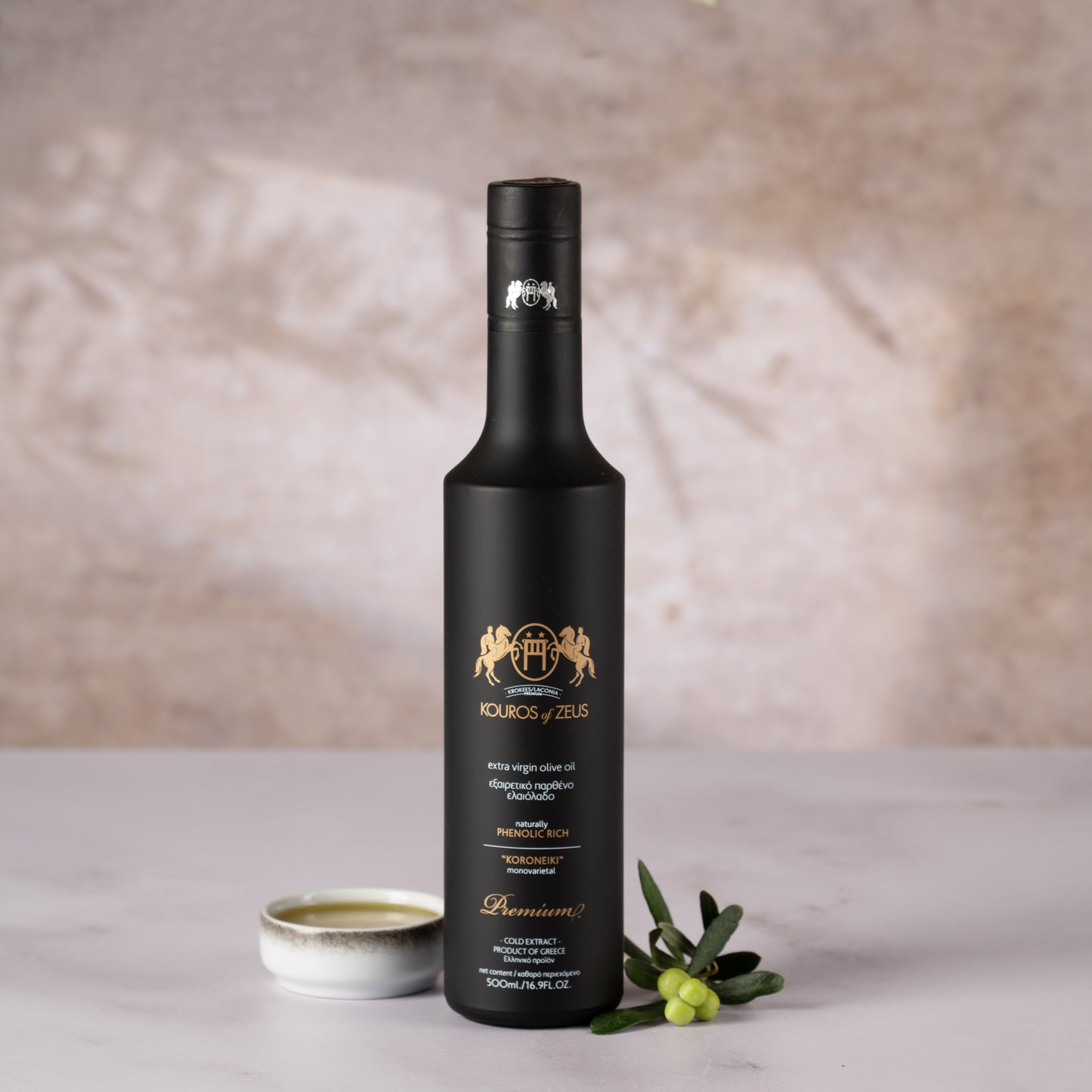 Kouros of Zeus Koroneiki Extra Natives Olivenöl 500 ml,Schwarze Flasche, inkl. Versand