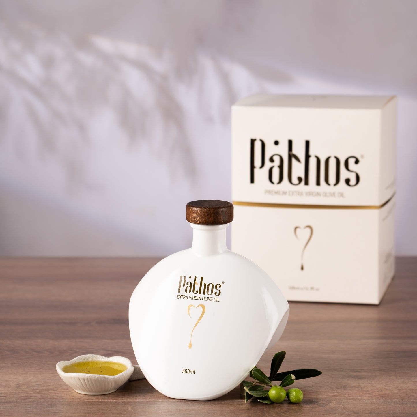 Pathos Premium Natives Olivenöl Extra 500ml Flasche in edler Box