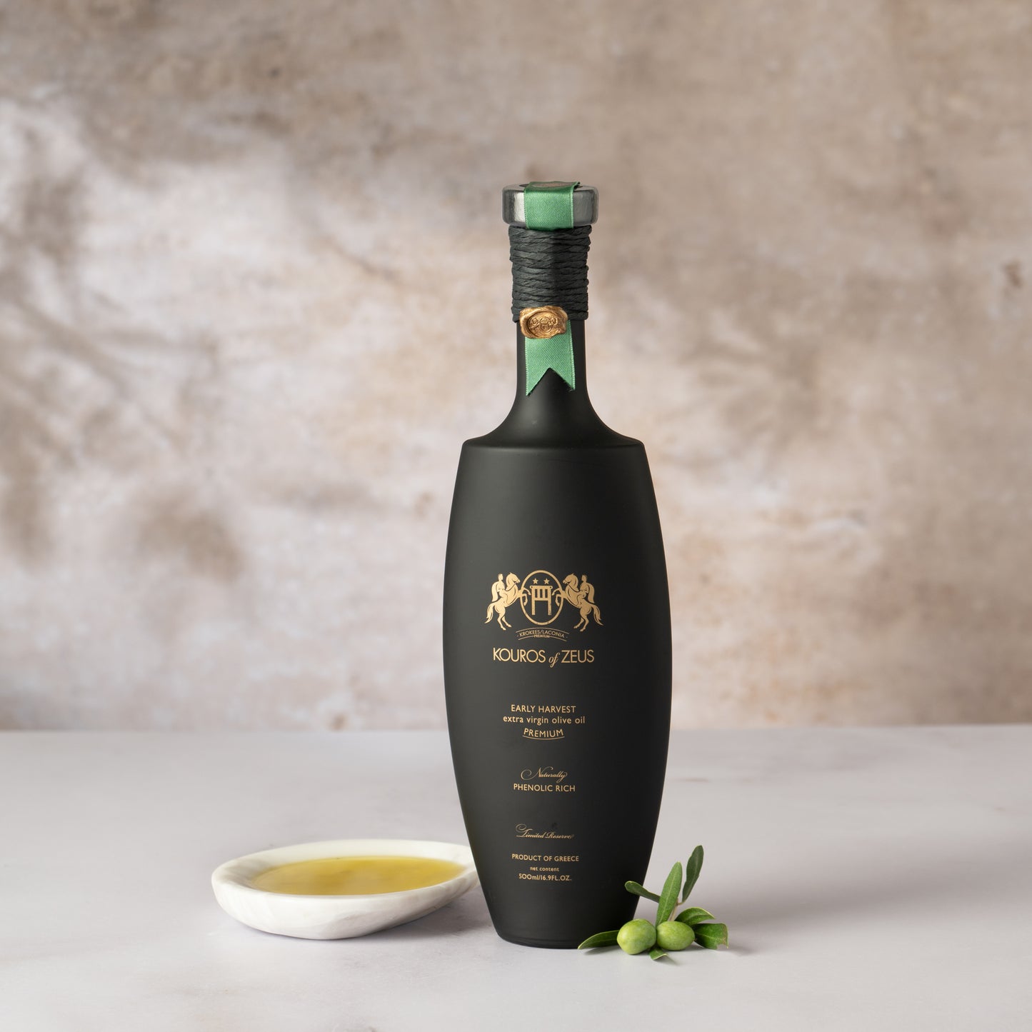 Kouros of Zeus Natives Olivenöl Extra Frühernte Limited Edition 500ml Flasche in edler Box